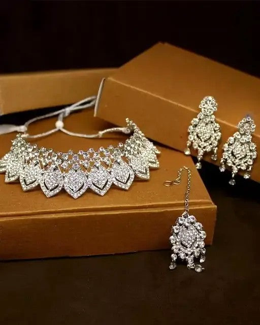 Beautiful Alloy Silver Jewel Set