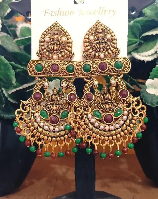 Unique Trendy earrings studs